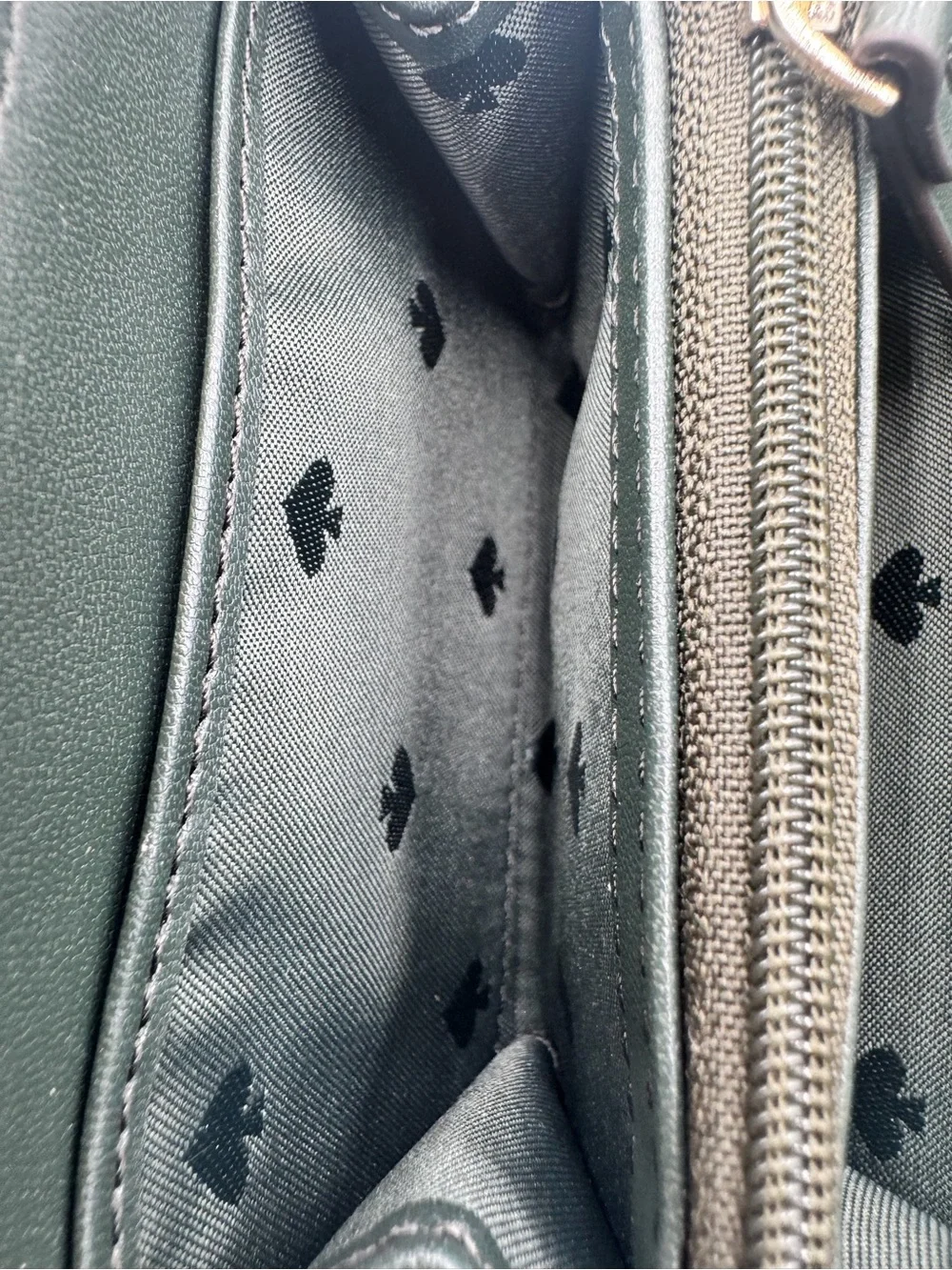 Kate spade zip compact wallet - green